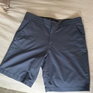 Johnnie-O Navy performance Shorts Mens Size 36